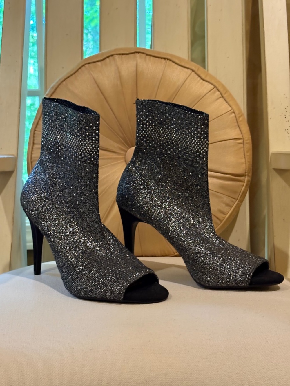 INC International Concepts Rielee Peep Toe Sock Booties Silver Glitter Sz 8.5